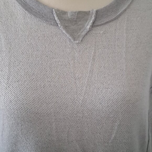 CTU Cropped Pullover Sweatshirt Long Sleeve Crewneck, pull on hem Small NWT - Picture 15 of 16